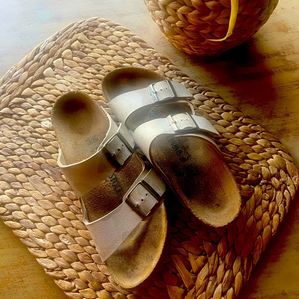 BIRKENSTOCK ARIZONA DESERT SOIL CAMO SANDAL ~ WOMEN’S SIZE 40 (U.S. 9.5)